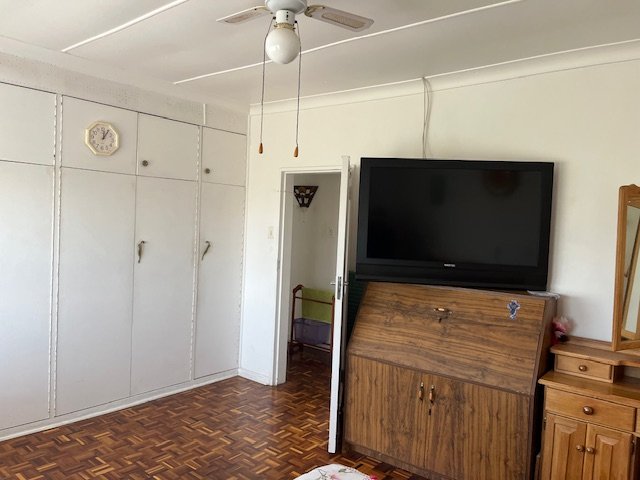1 Bedroom Property for Sale in Kabega Park Eastern Cape